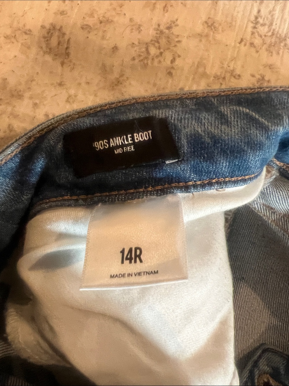 Express womens Slim Straight Blue Washed Denim Jeans with Light Distressing - Picture 2 of 3